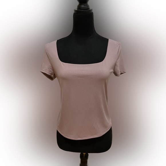 Vine and Valley Tops - NWT Vine and Valley Lavender Top